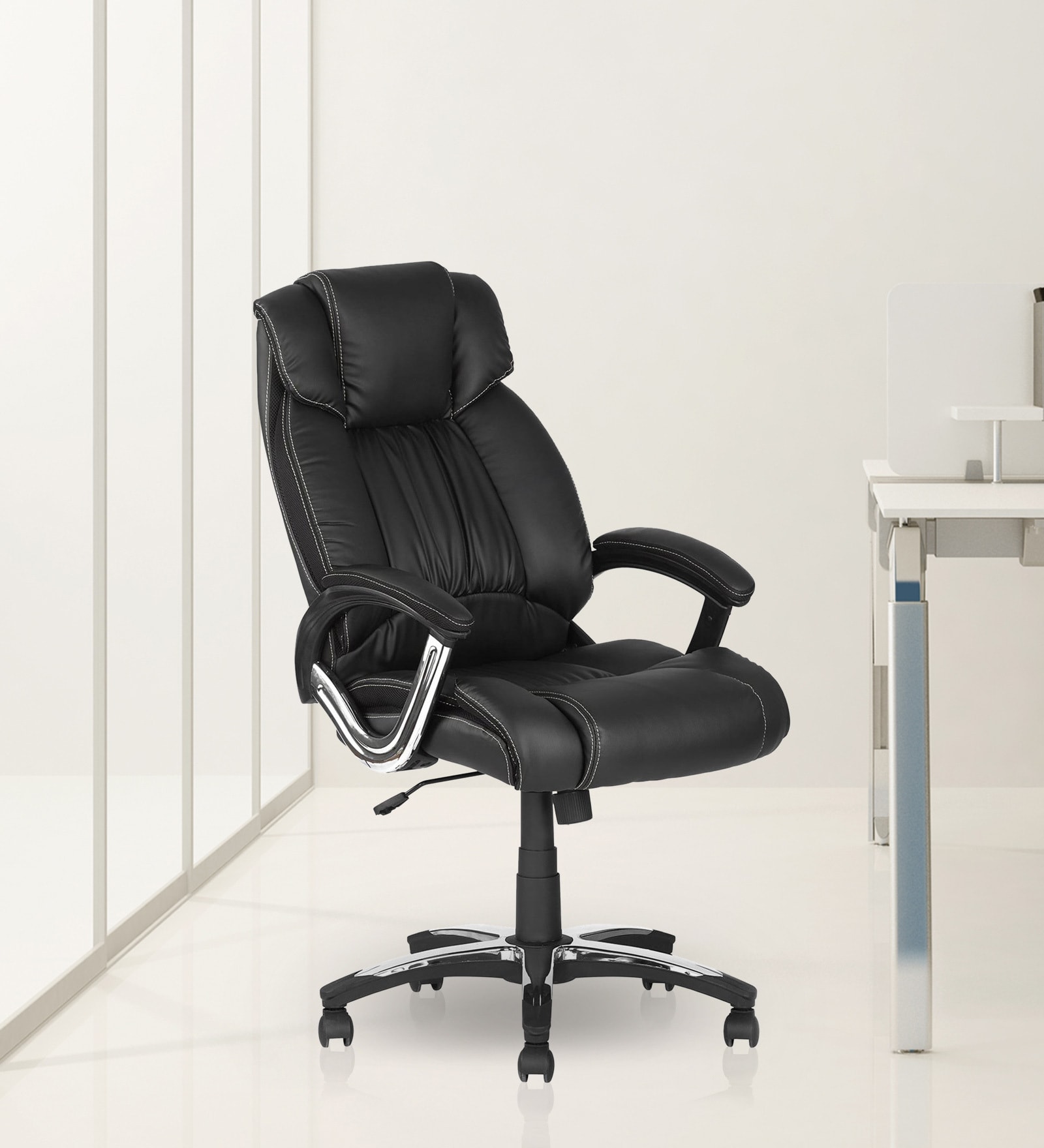 Trenvi Leatherette Executive Chair in Black Colour