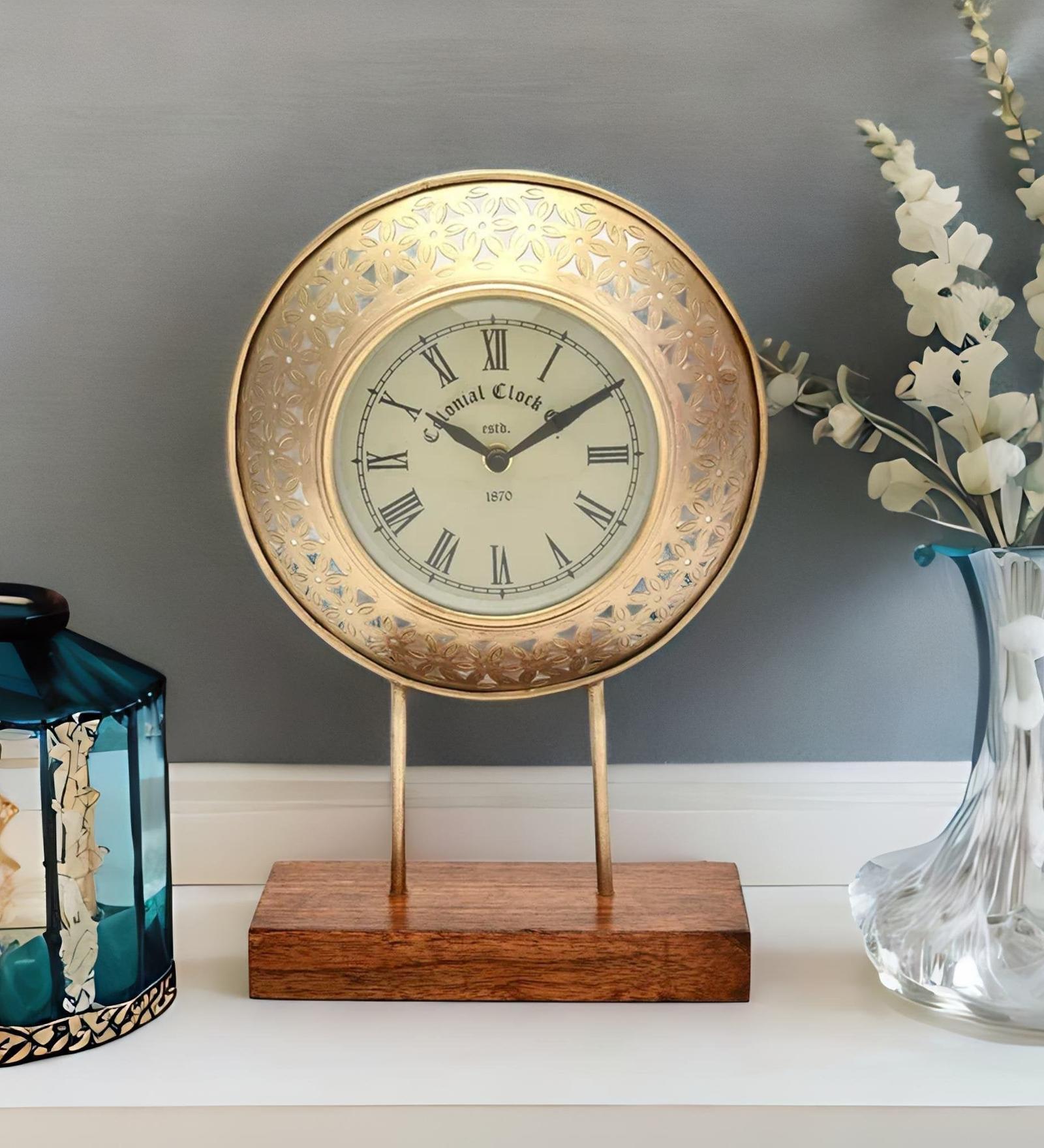 Buy Triangle Cutwork Gold Iron Table Clock at 20% OFF by @home | Pepperfry