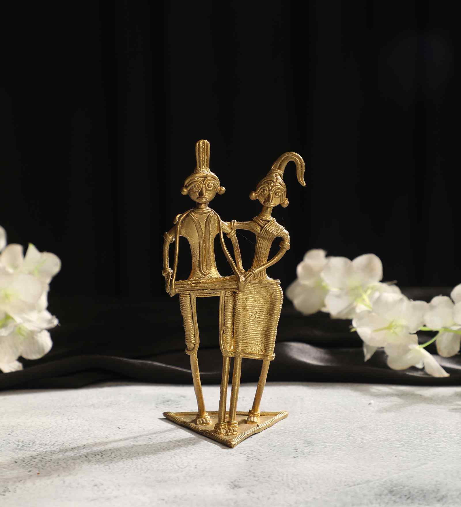 Tribal couple-Dhokra Art