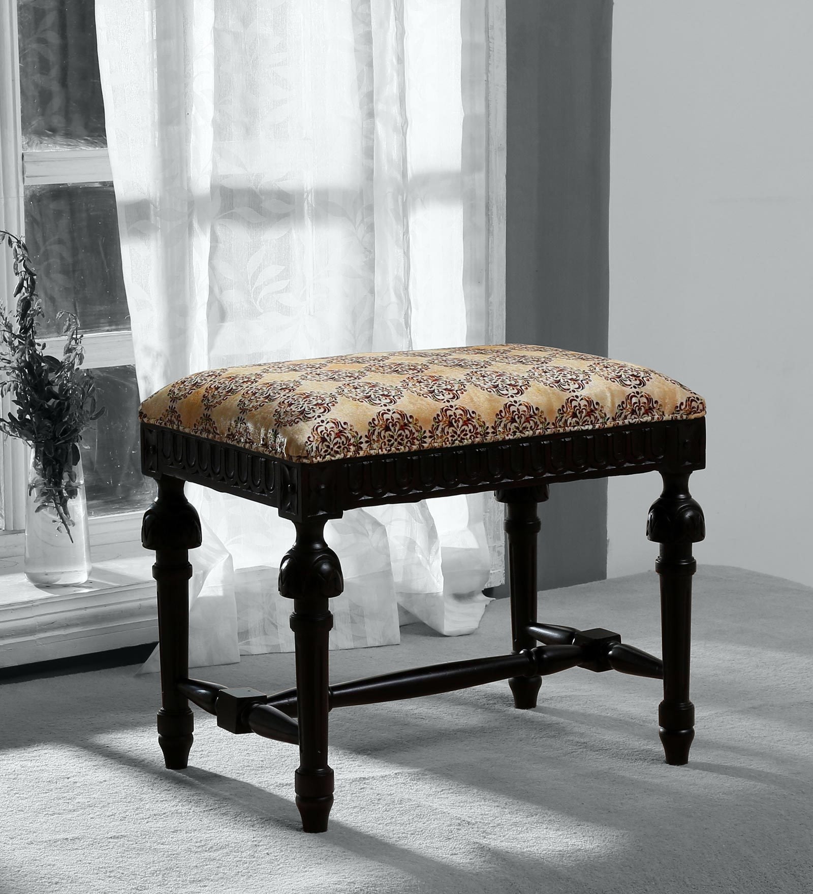 Tomasini Solid Wood Seating Stool In Brown Colour