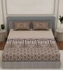 Green Geometric 144 TC Cotton King Sized Bedsheet With 2 Pillow Covers