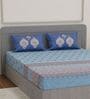 Blue Medallion 144 TC Cotton King Sized Bedsheet With 2 Pillow Covers