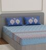 Blue Medallion 144 TC Cotton King Sized Bedsheet With 2 Pillow Covers