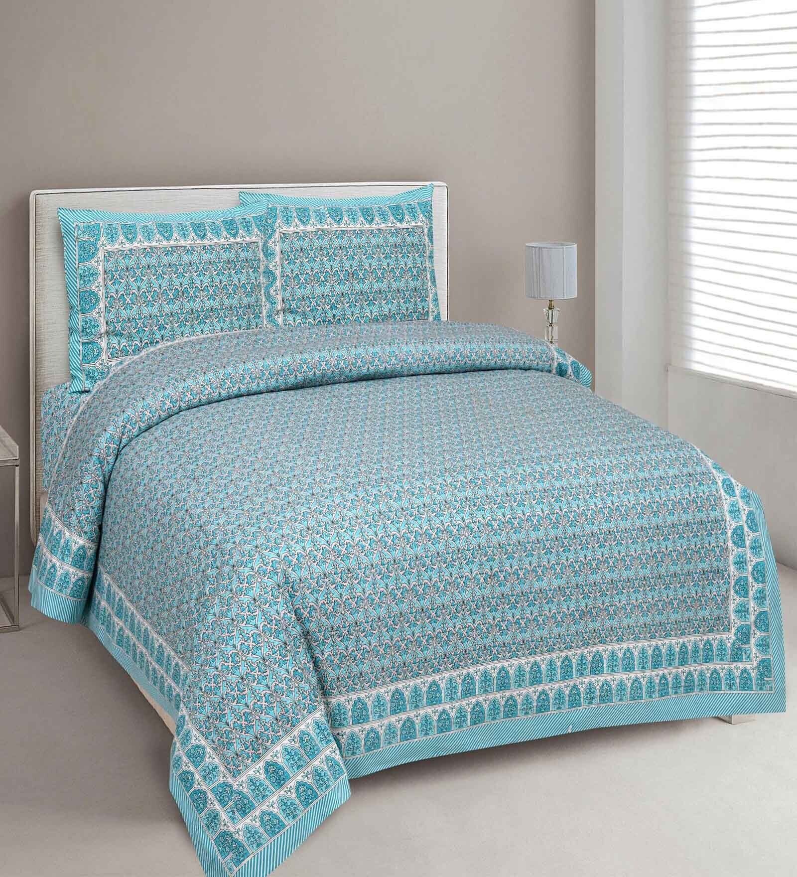 Blue Cotton Traditional King Bedsheet with 2 Pillow Covers