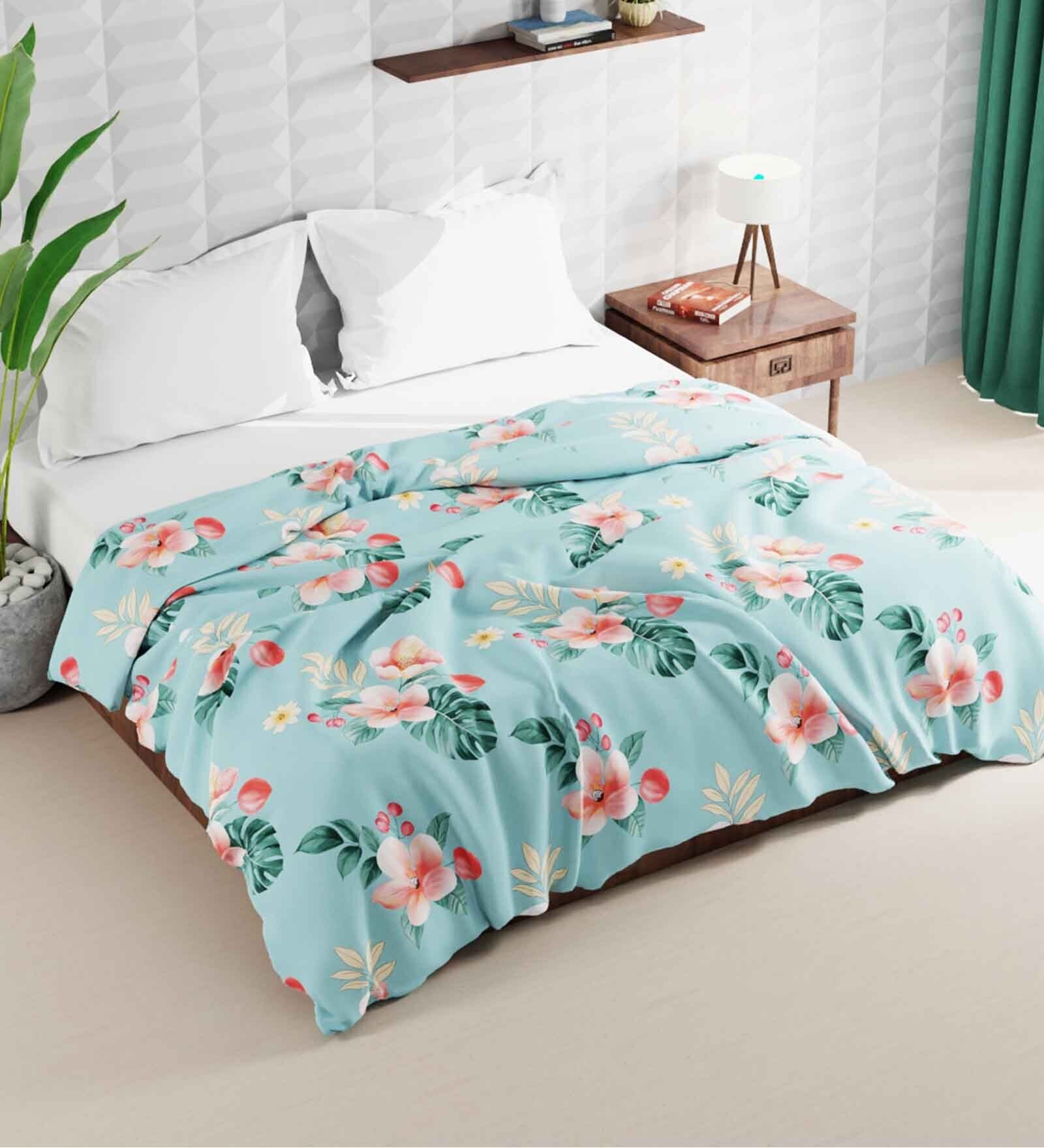 Turquoise Polyester 150 Mild Winter Double Bed Comforter