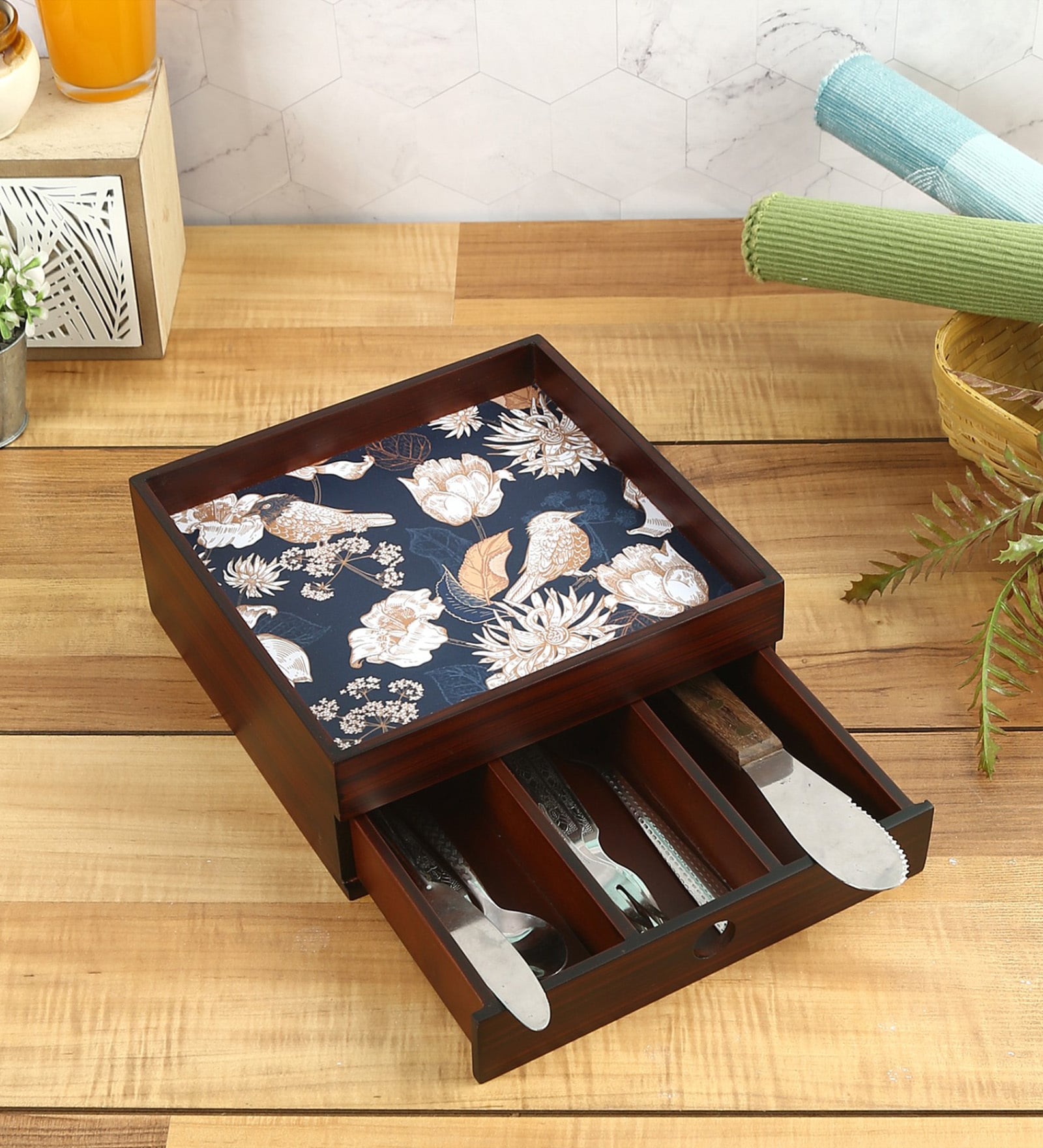 Tutsi Bird Brown MDF Wood Cutlery Holder