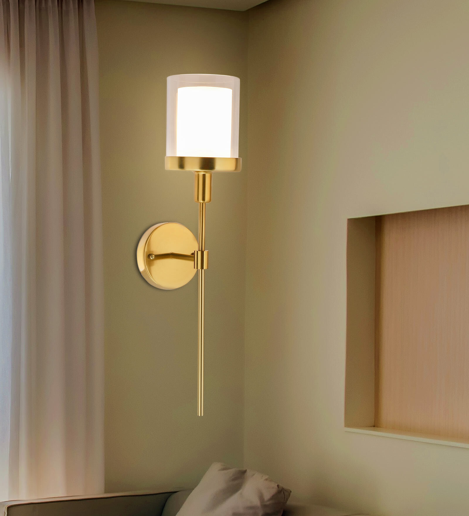 Tyrone Metal Wallchieres (Gold)