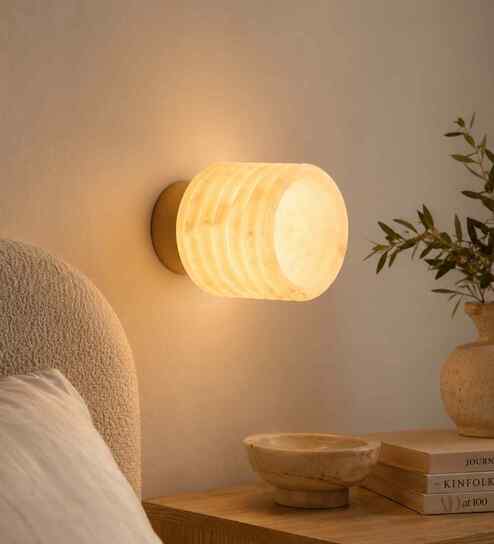 Tylis Wall Lamp