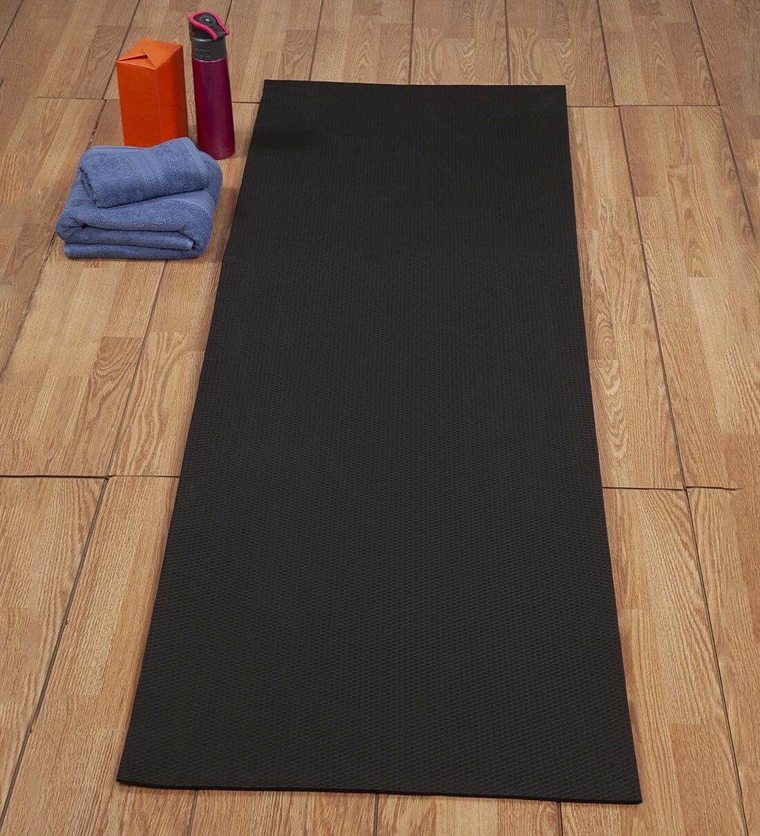 Black Rubber Foldable Anti Skid 5 ft x 2 ft Yoga Mat By Hosta Homes