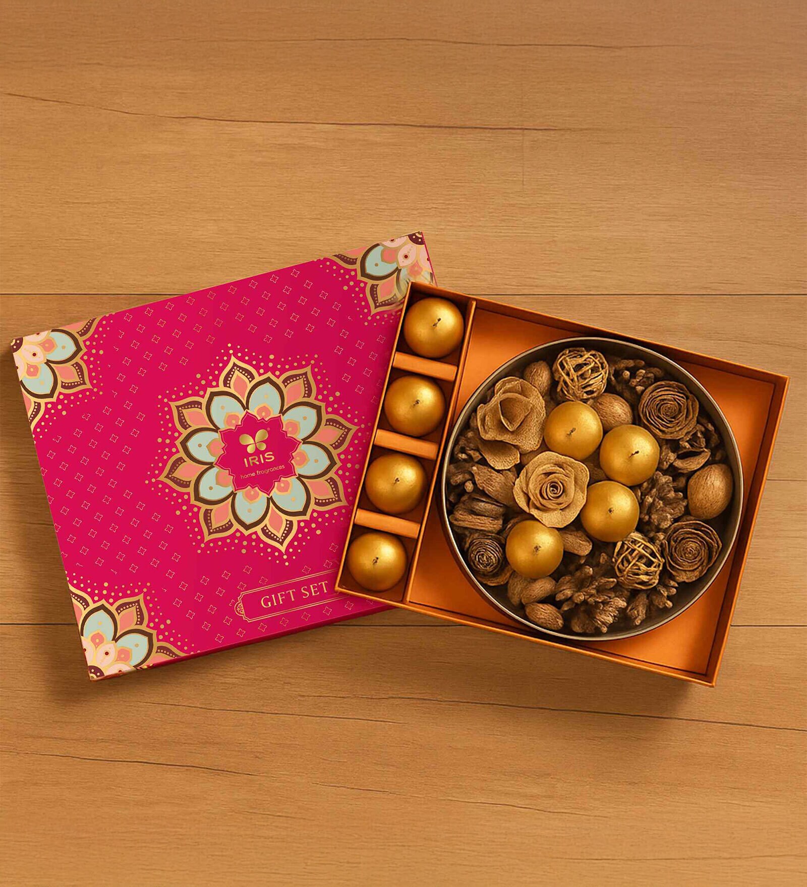 Urli Gift Box With Fragranced Potpourri And Floating Candles