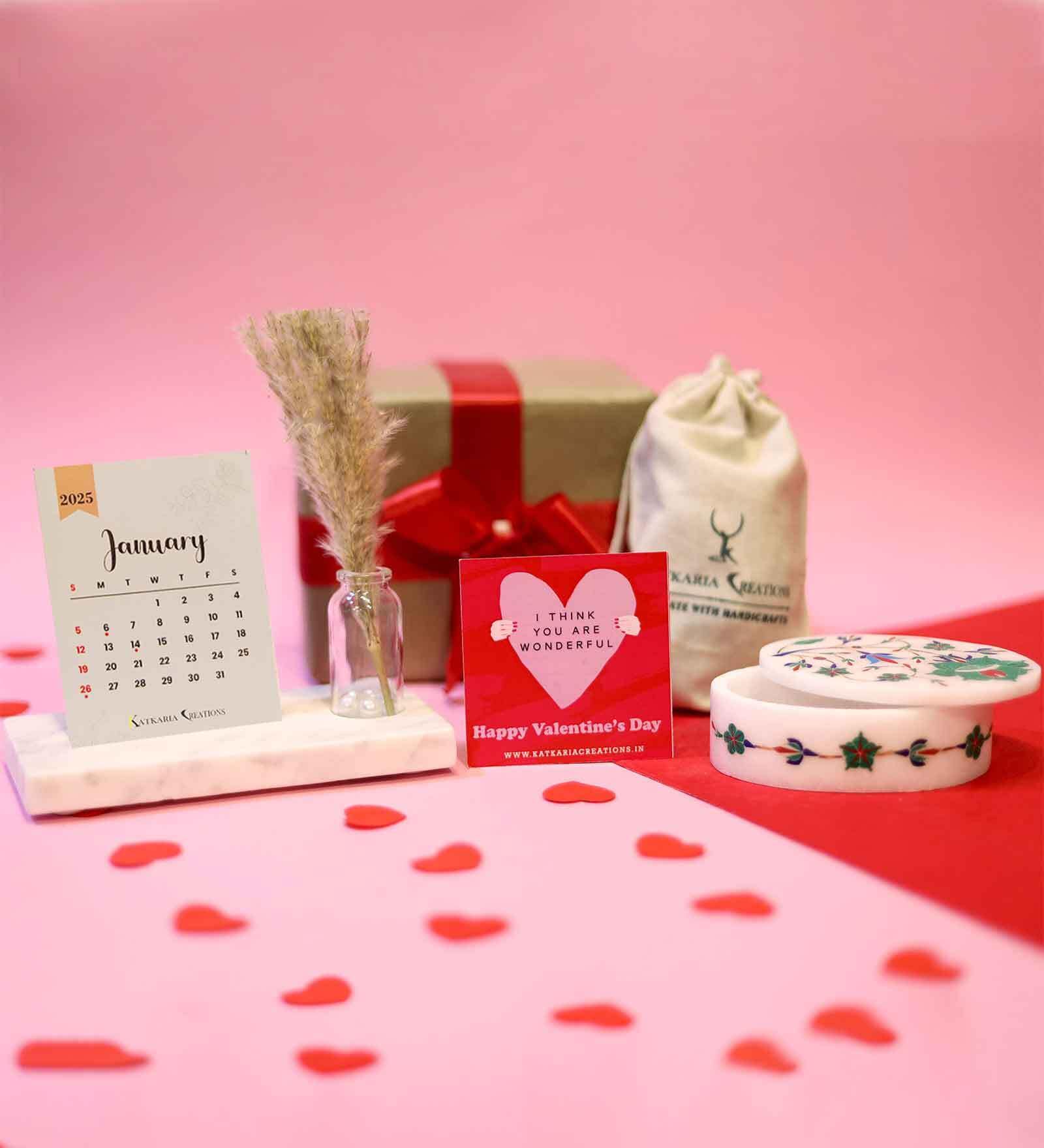 Buy Valentines Day Gift with Flower Jewellery Box & Desk Calendar 2025 Box Desk Calendar 2025