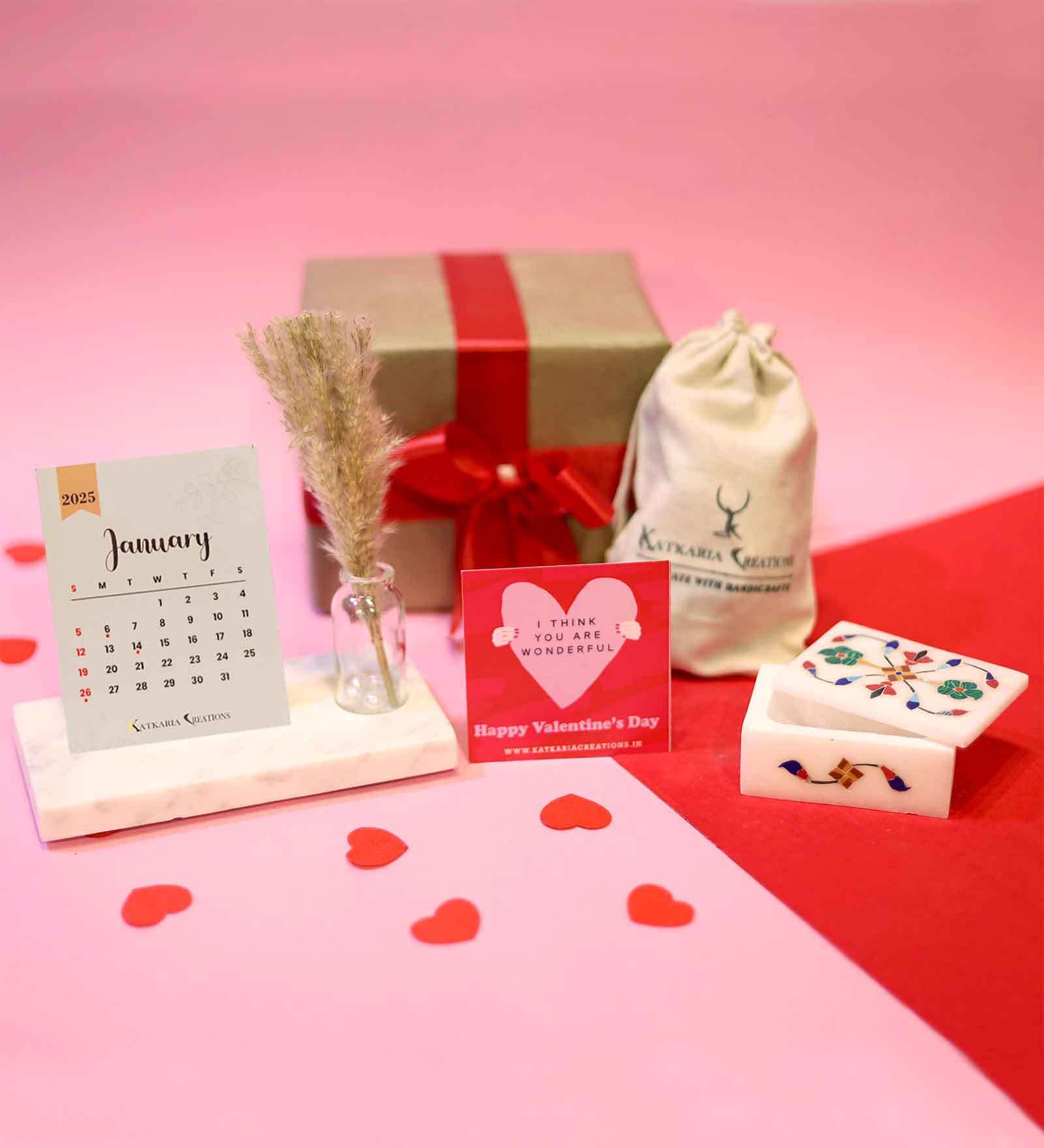 Valentines Day Gift with Marble Jewellery Box & Desk Calendar 2025