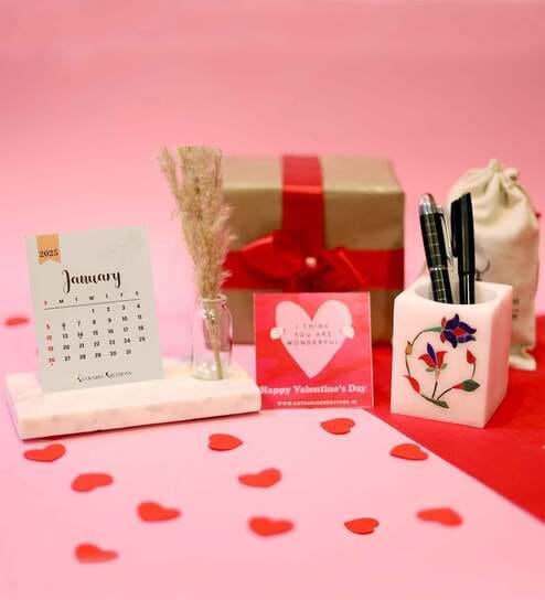 Valentines Day Gift with Pen Stand & Desk Calendar 2025