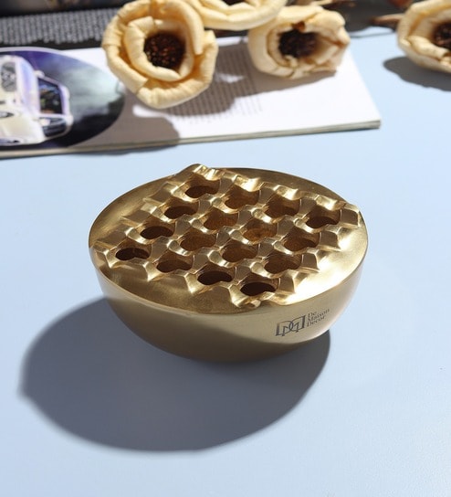 Gold Aluminium Varnio Gold Small Ash Tray-image-14