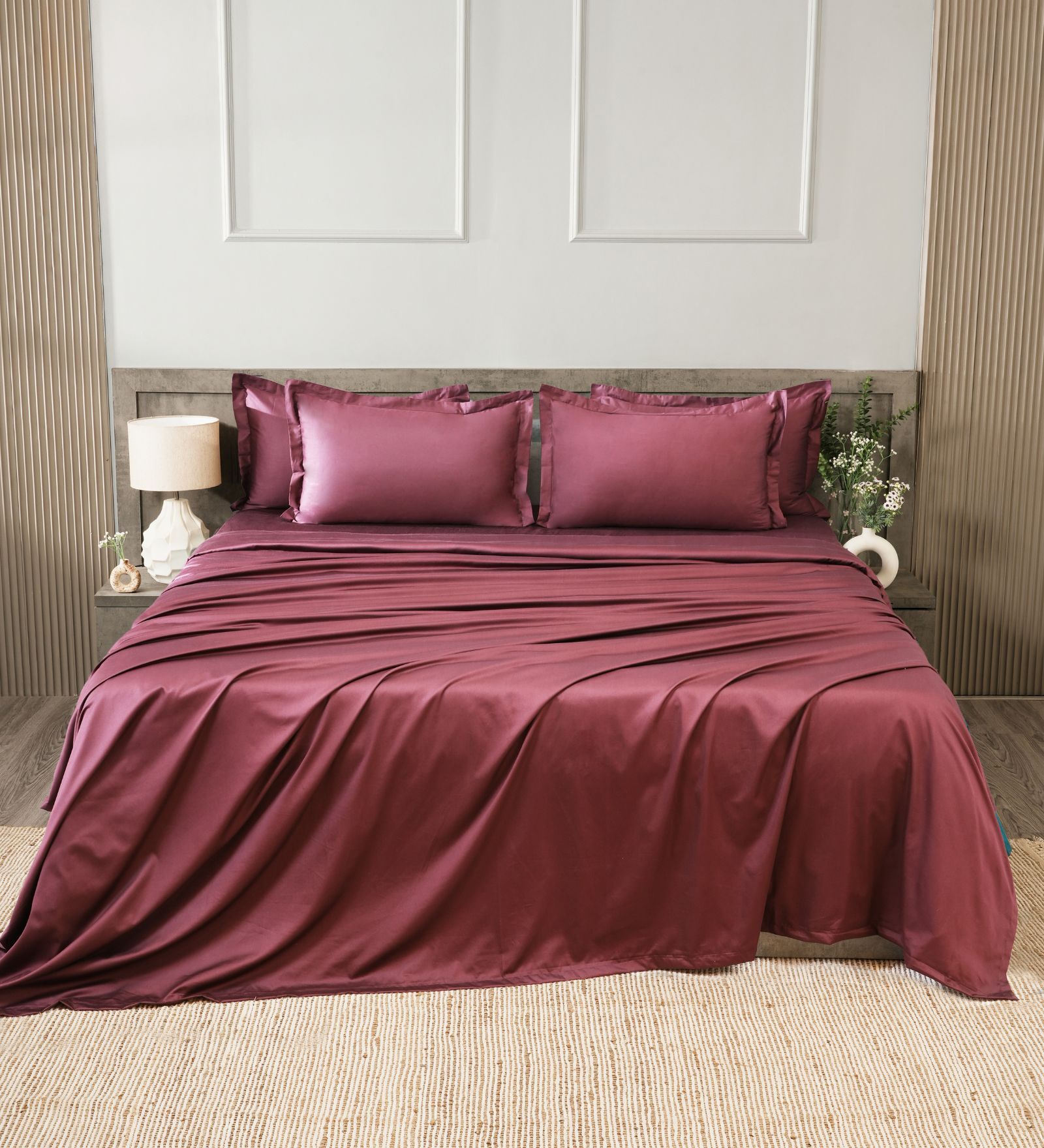 Velvet Wine 400TC 100% Cotton Solid Flat Super King Bedsheet With 2 Pillow Covers