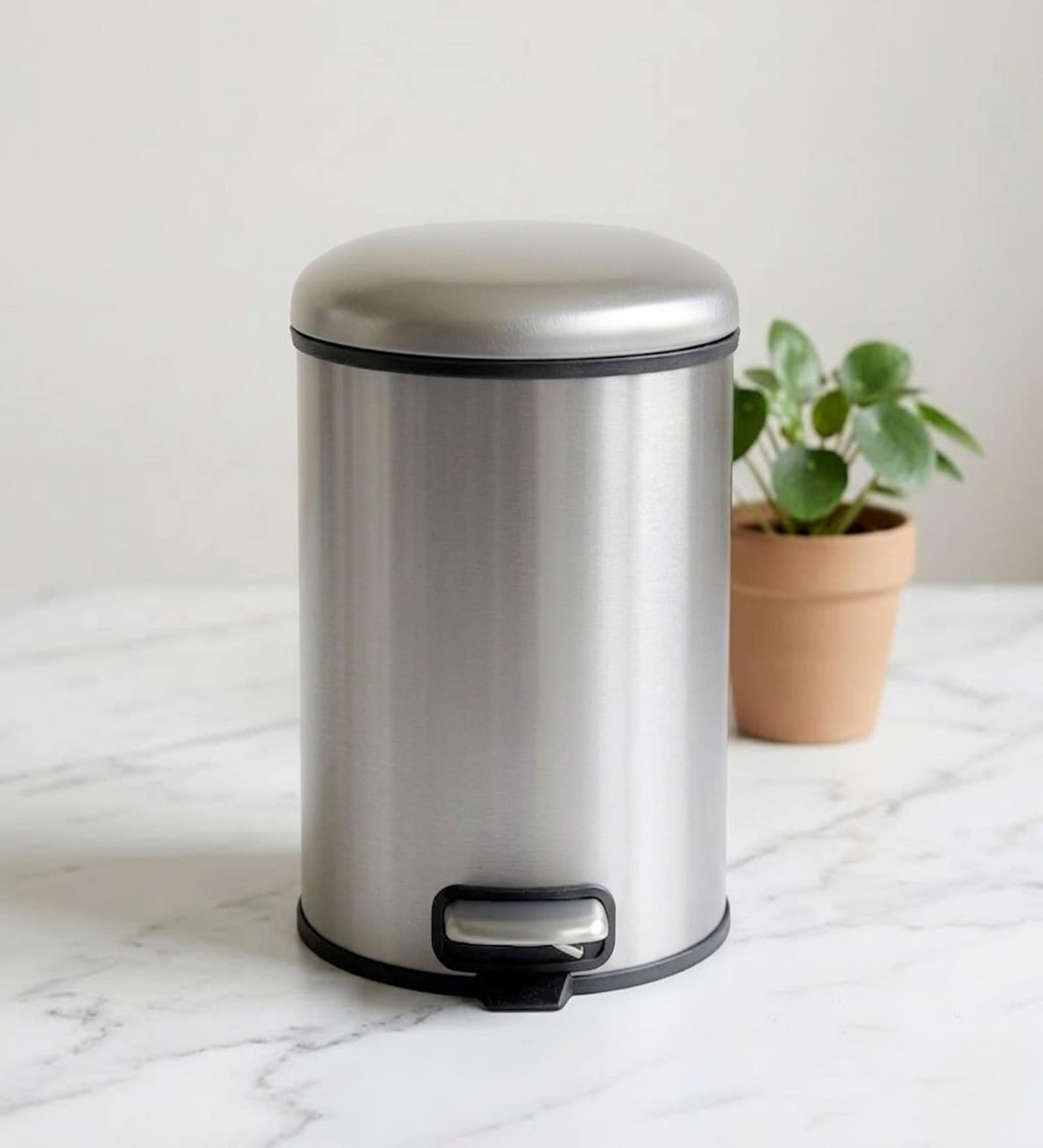 Silver Metal Verona Trash Bin 12 Ltr