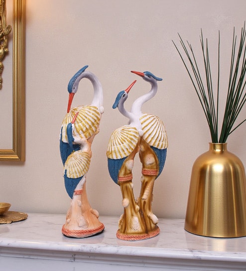 Swan Family Standing Showpiece Set Of 2