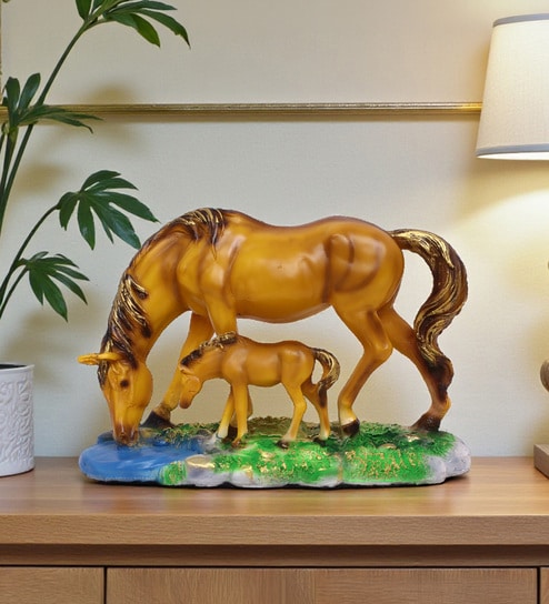 Brown Water Horse With Foal Showpiece