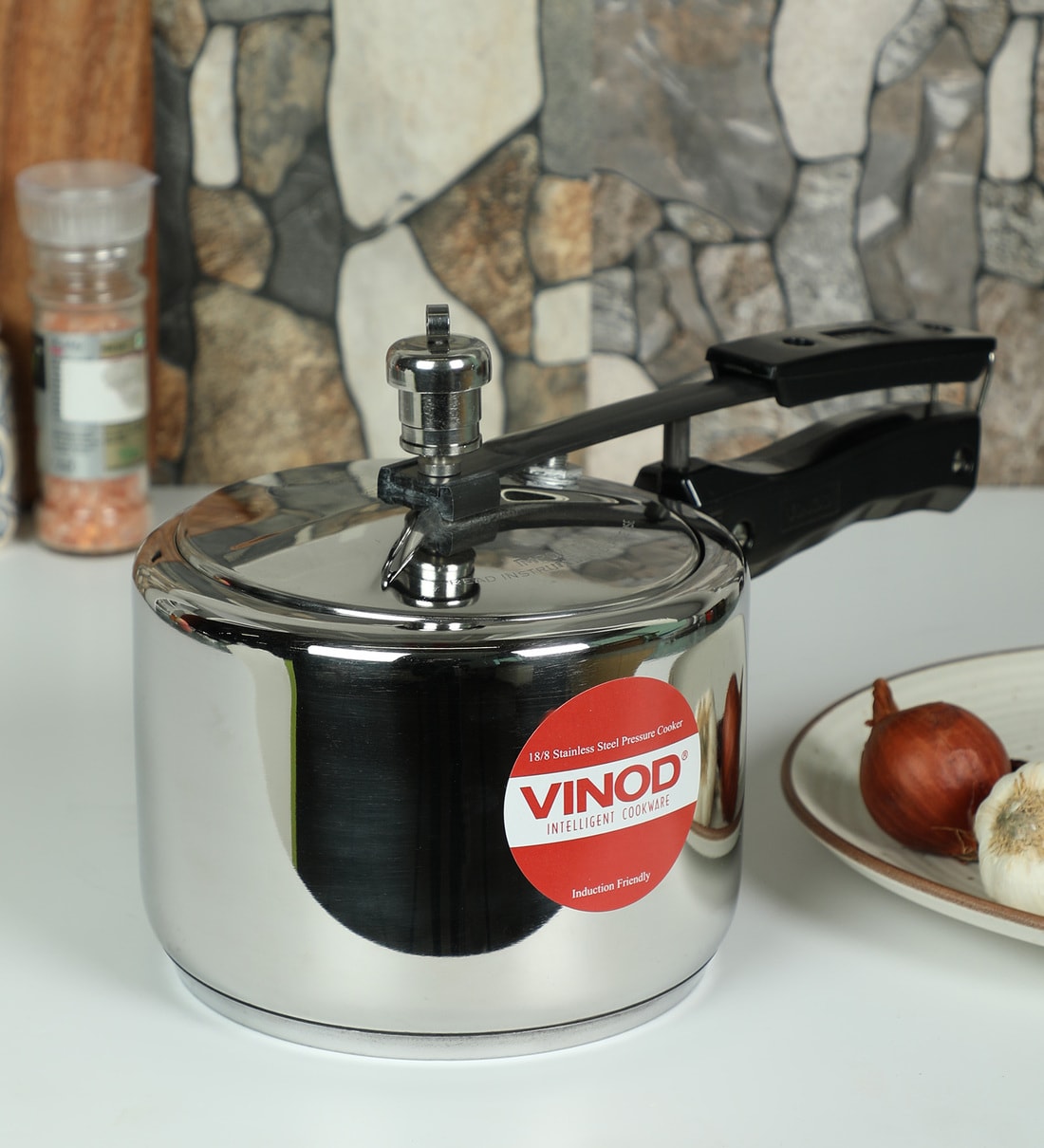 vinod pressure cooker 3 ltr