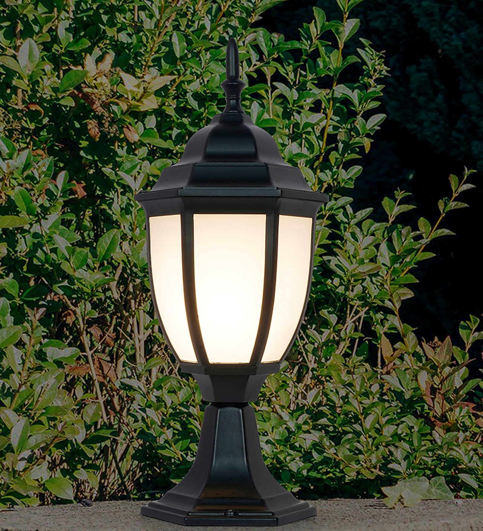 Victorian Black Aluminum Gate Light with White Acrylic Panes