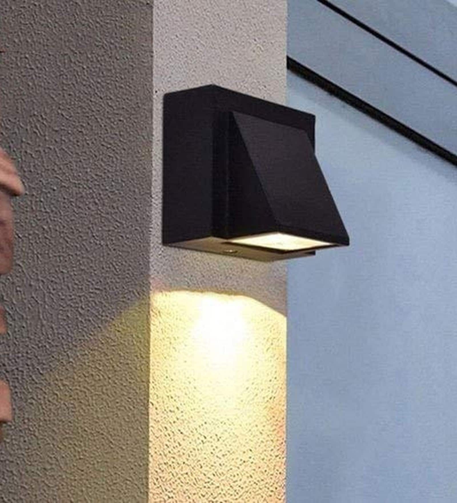 Vienna Sand Black Up-Down LED Wall Sconce 3000K