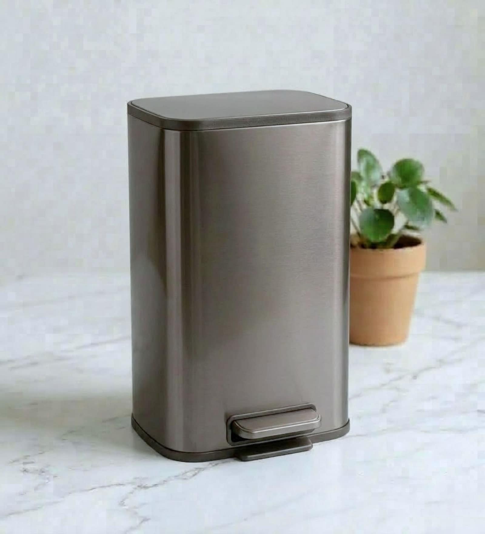Grey Metal Viora Trash Bin 20 Ltr