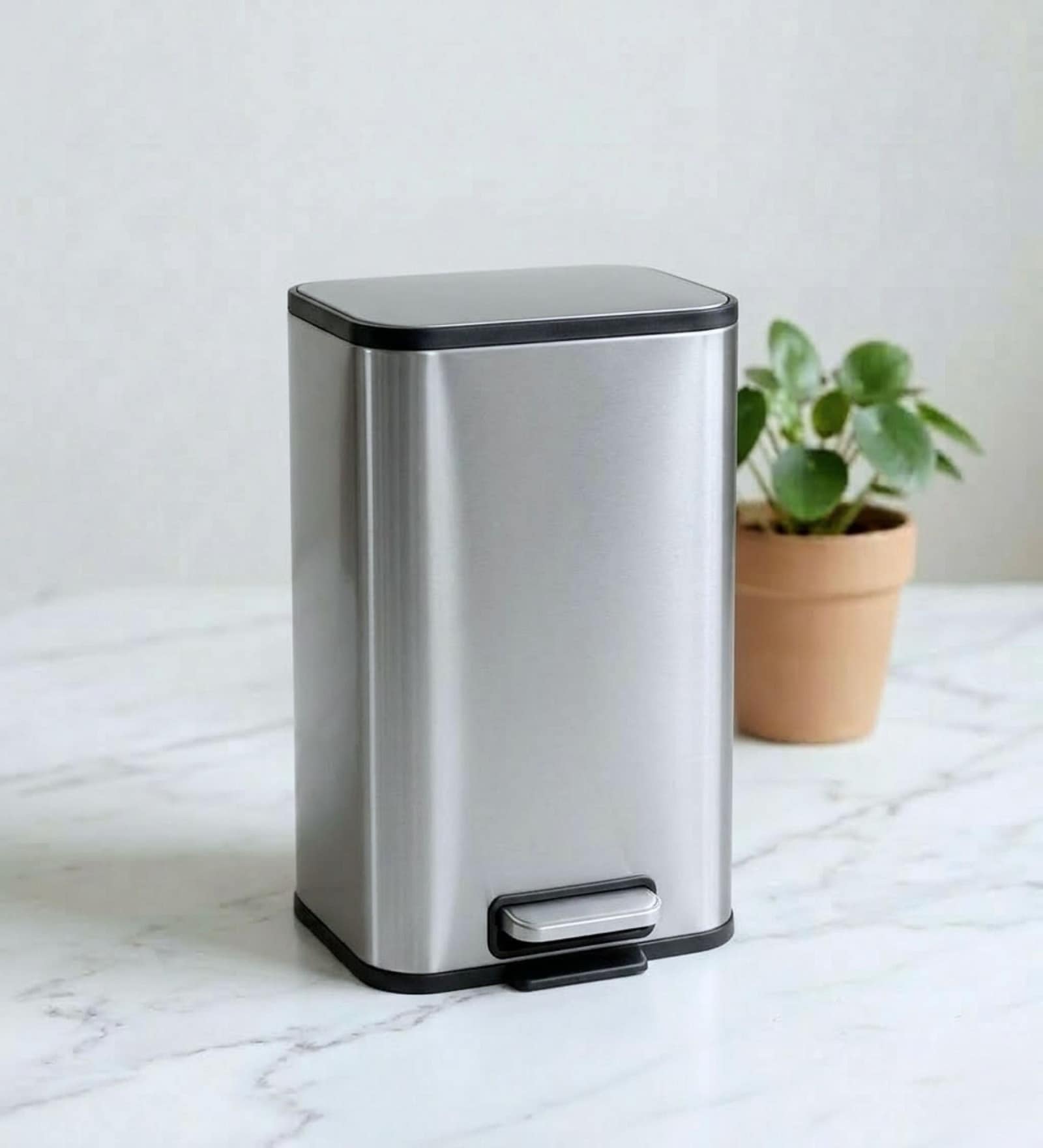 Silver Metal Viora Trash Bin 5 Ltr