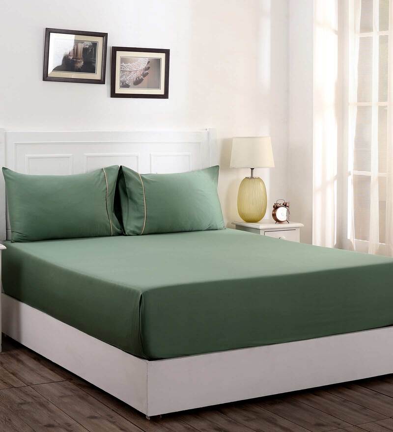 Buy Viola Green Solid 300 TC 100 Cotton King Size Bedsheet With 2