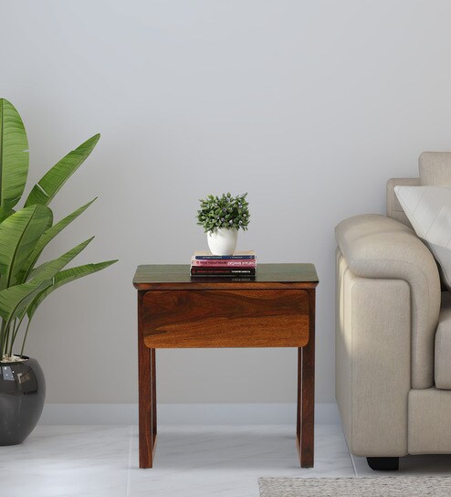 Voronezh Sheesham Wood Bedside Table in Scratch Resistant Honey Oak Finish With Drawer