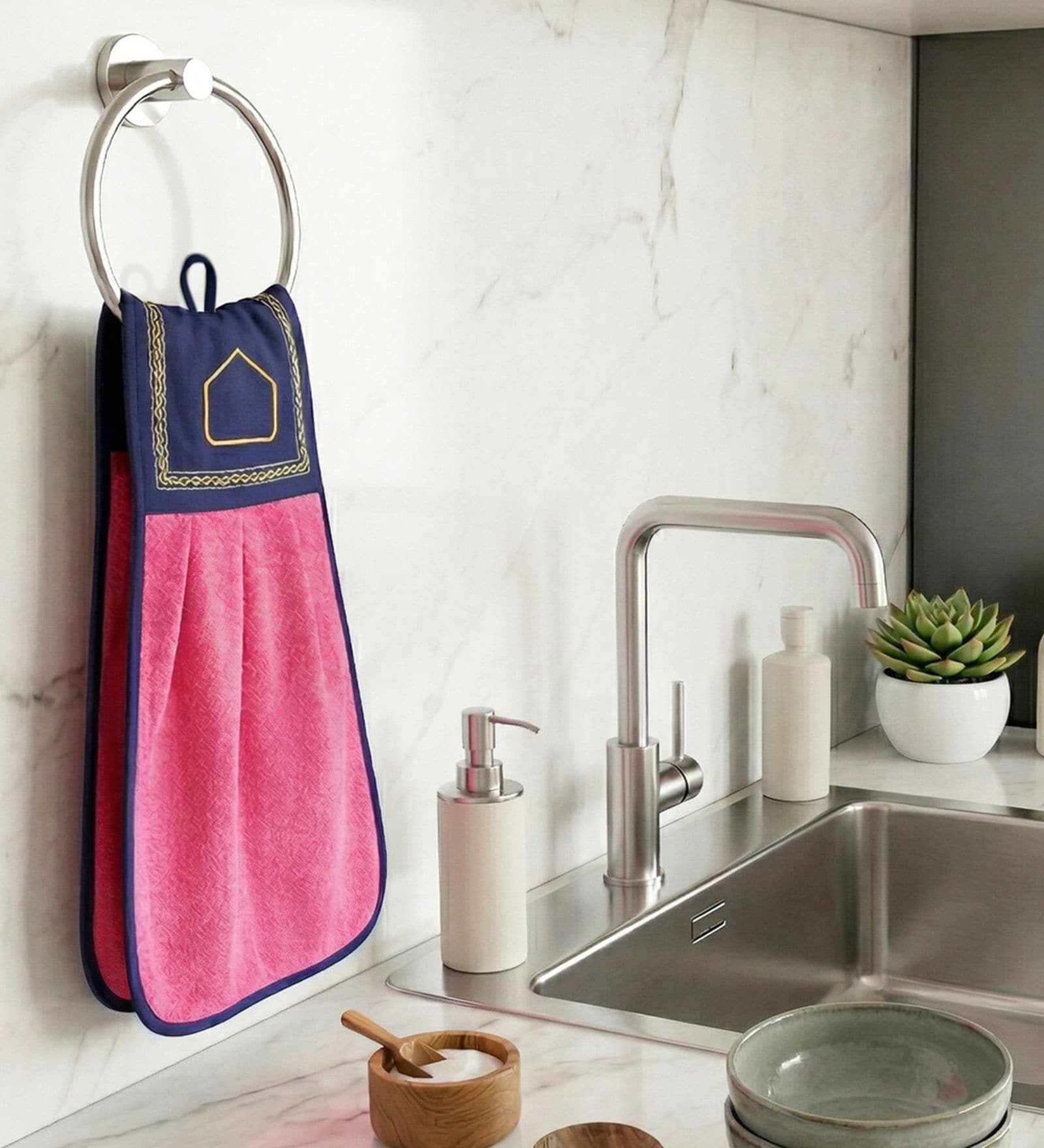 Pink 300 GSM Cotton Kitchen Hand Towel