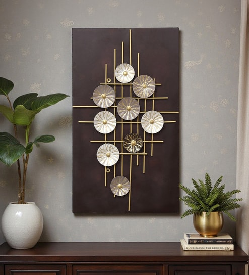 Warda Circle Metal Wall Art On Board