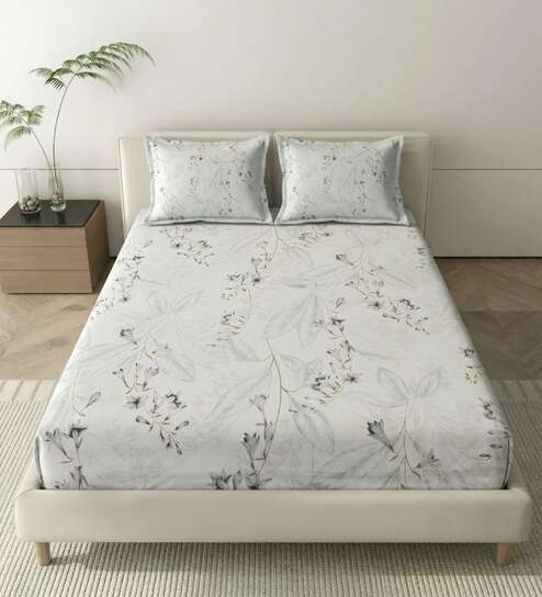Warm Gray Metro 186 TC Cotton Double Bedsheet With 2 Pillow Covers