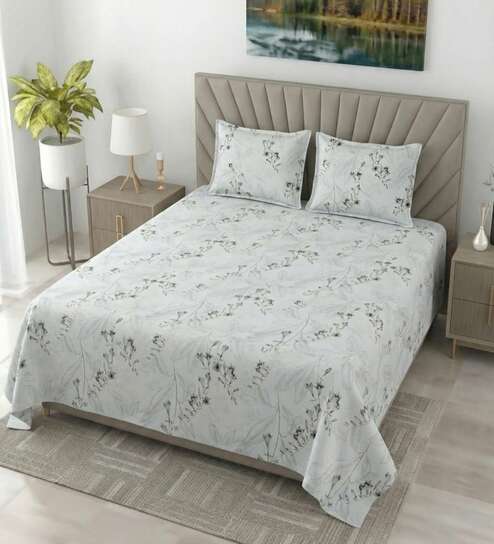 Warm Gray Metro 186 TC Cotton King Bedsheet With 2 Pillow Covers