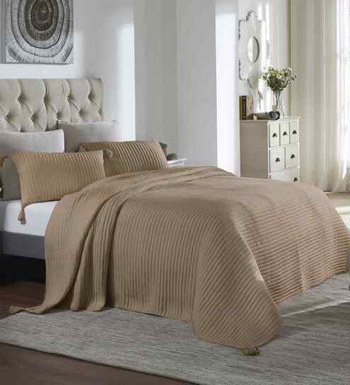 Waseme Dove Beige King Size Bed Cover And 2 Pillow Covers