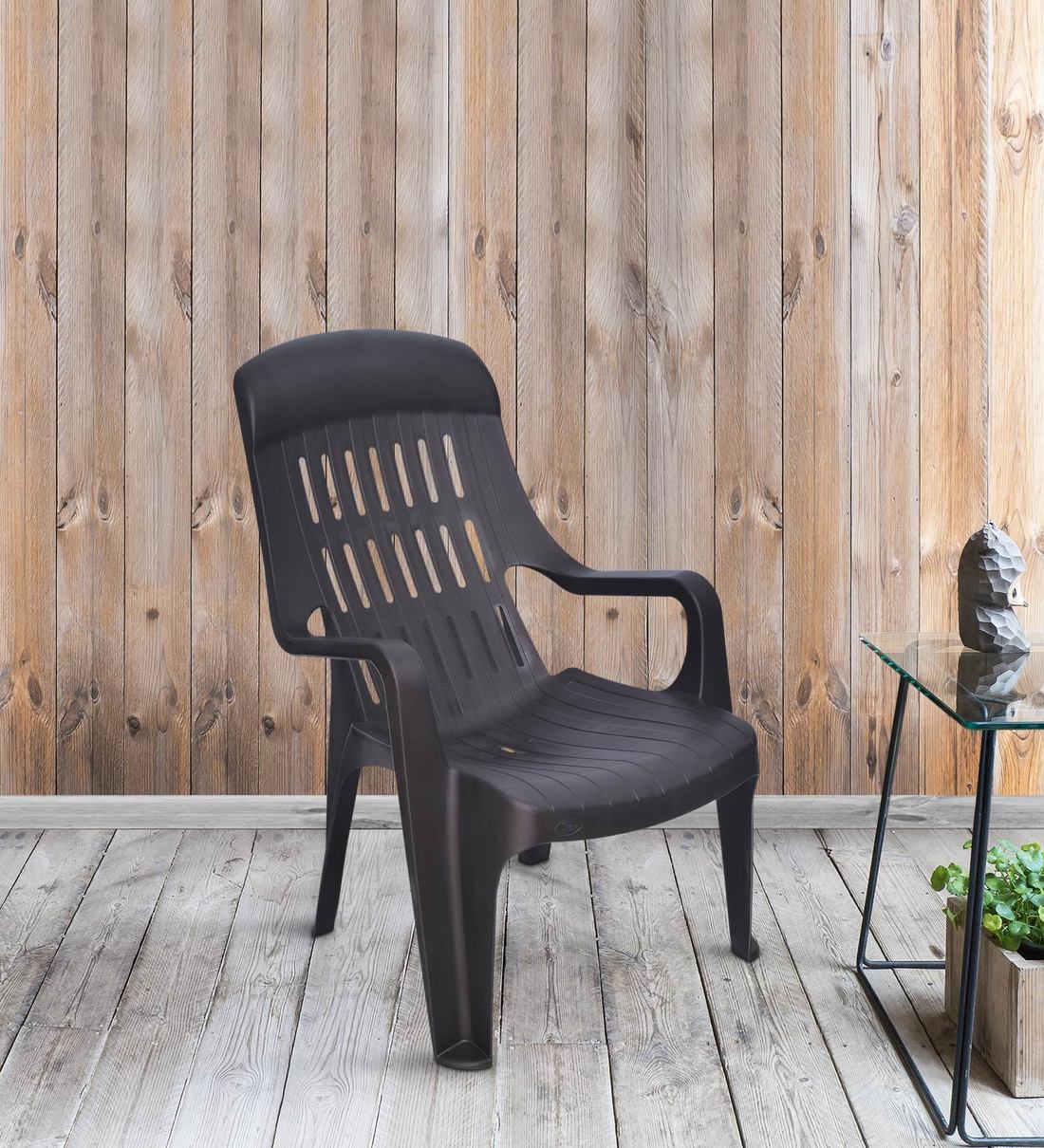 Nilkamal weelkender deals plastic premium chair