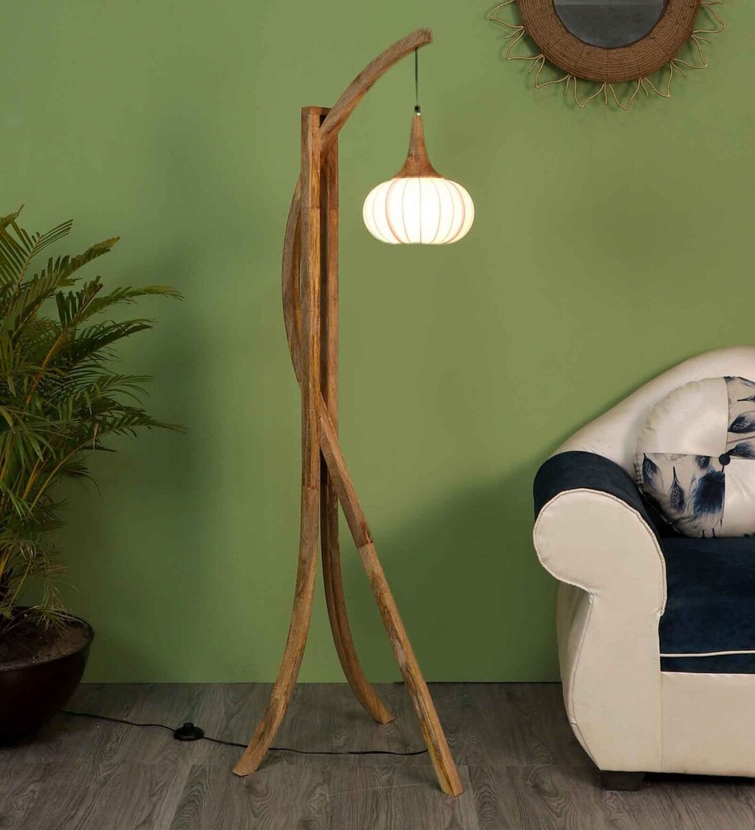 Tripod lamp store pepperfry