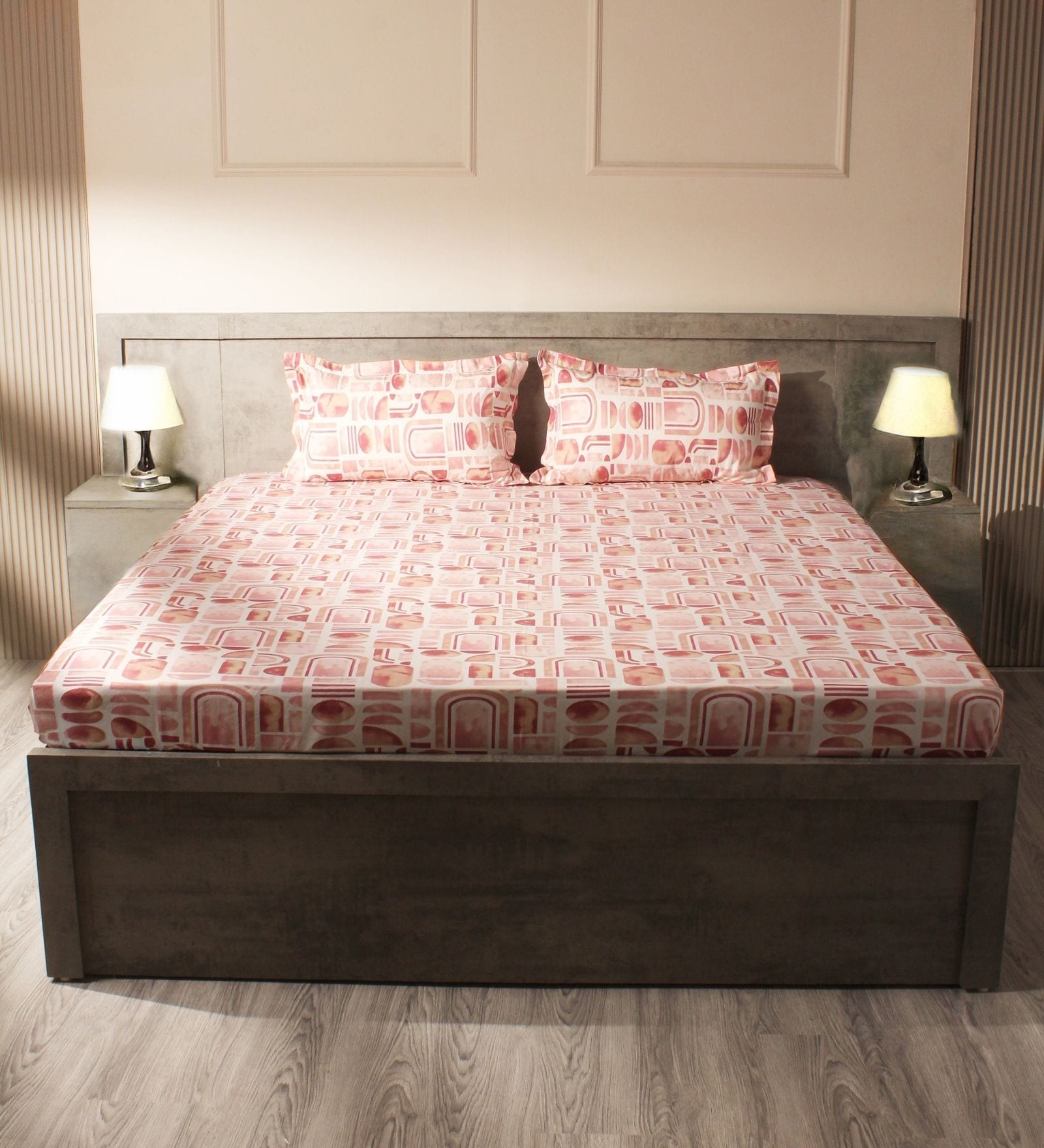 White & Brown 144TC Cotton Flat Super King Bedsheet with 2 Pillow Covers