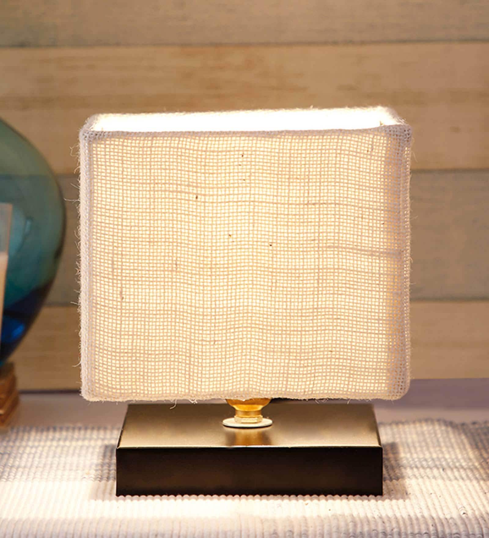 White  Jute  Shade Country Table Lamp With Black  Base