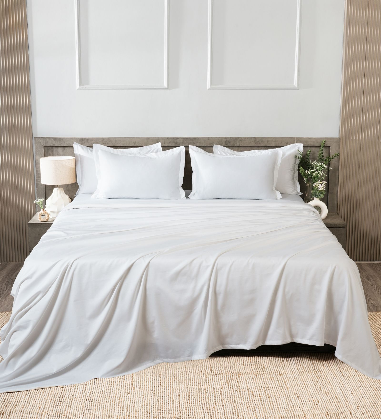White 400TC 100% Cotton Solid Flat Super King Bedsheet With 2 Pillow Covers