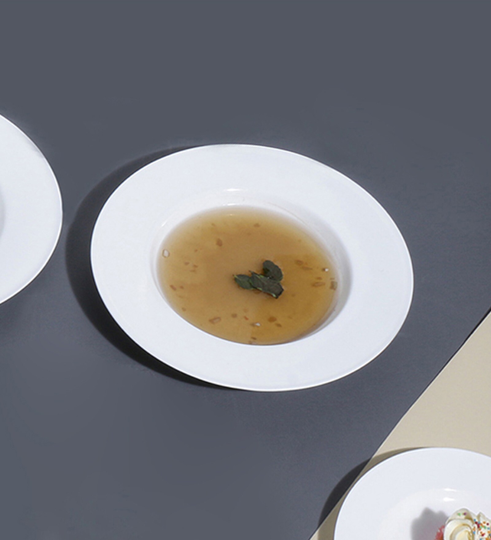 Monno Cupola 10 Inch White Bone China (Set of 2) Deep Plate