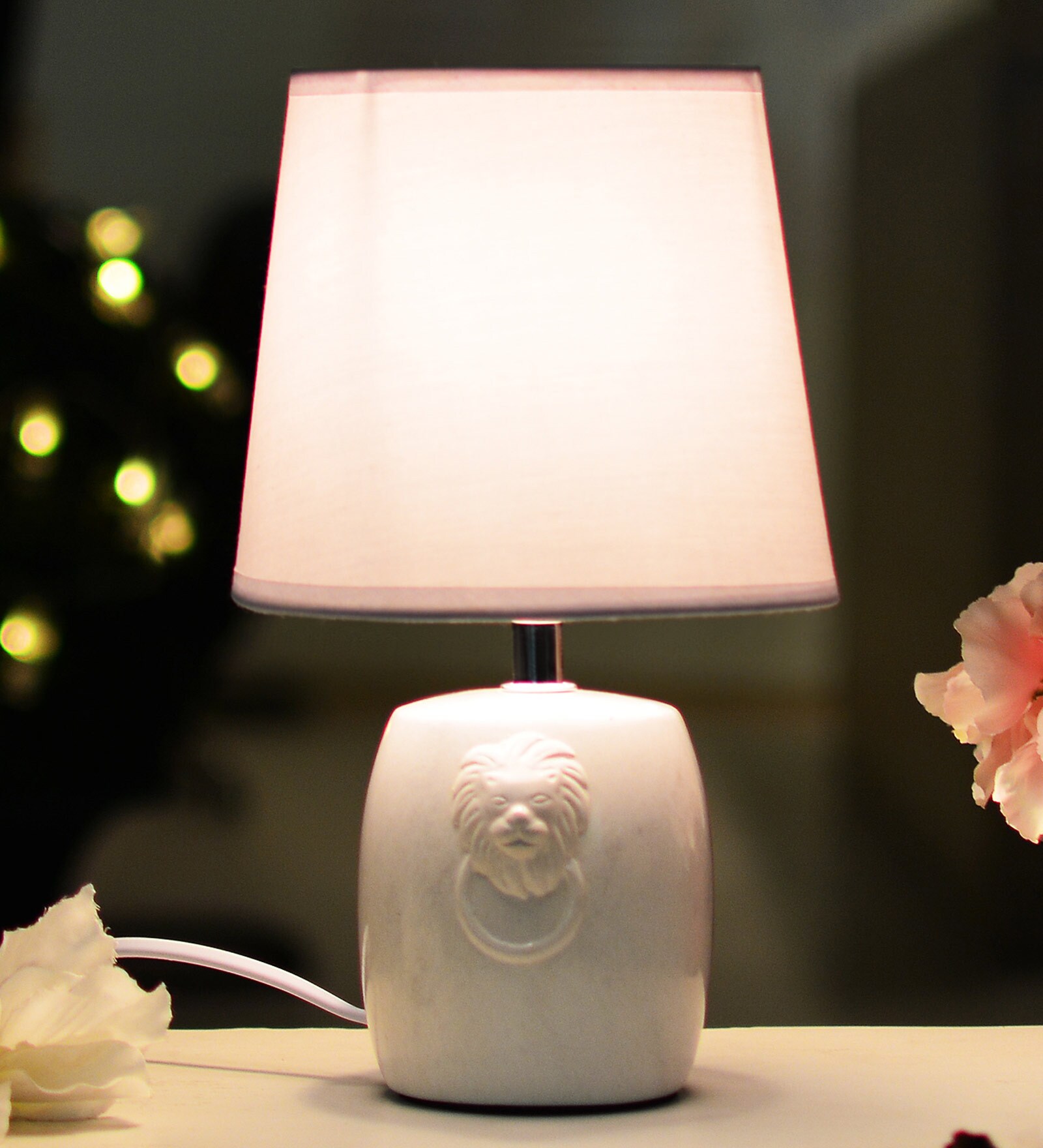 Buy White Ceramic Table Lamp by Archies at 44% OFF by Archies | Pepperfry