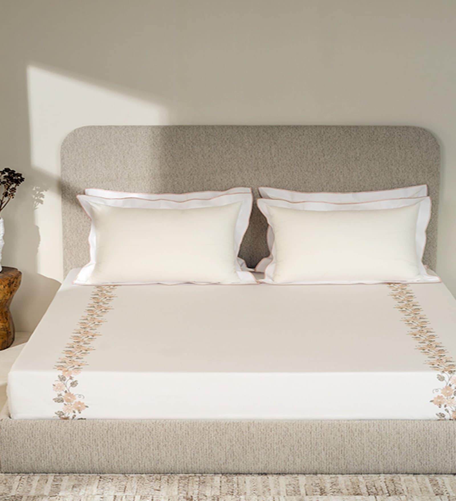 White Embroidered 210 TC Cotton King Sized Bedsheet with 2 Pillow Covers