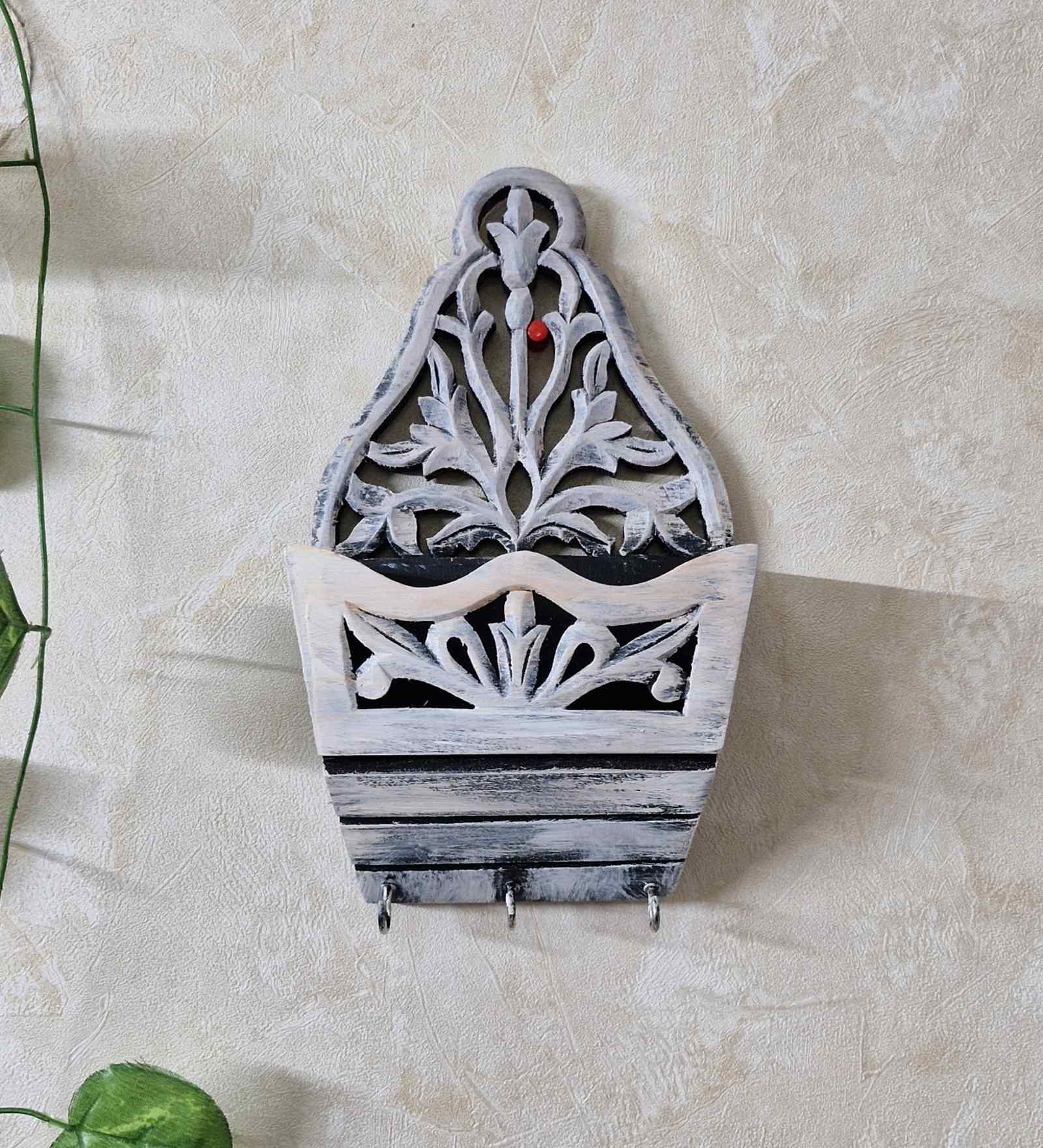 White Colour Sheesham Wood Key Holder in Distress Finish