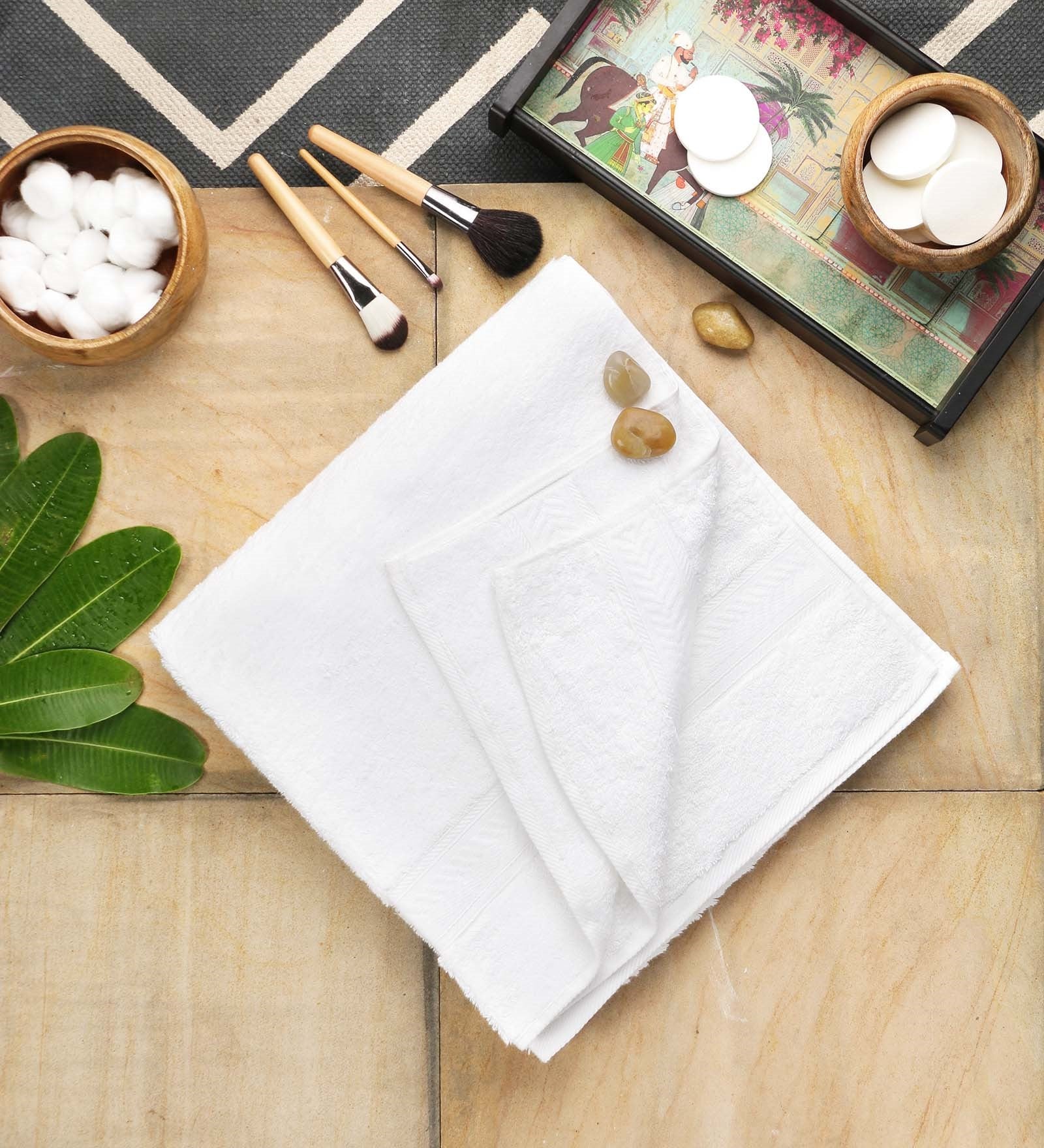 White Solid 700 GSM Cotton Bath Towel