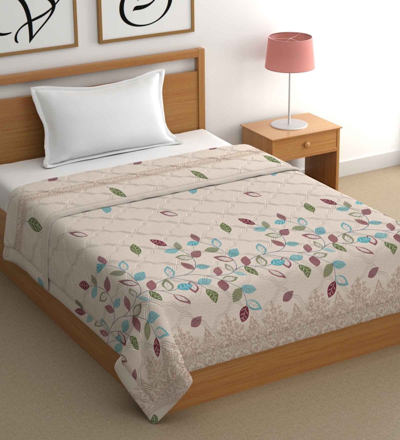 White Cotton Floral 400 GSM Single Bed Comforter