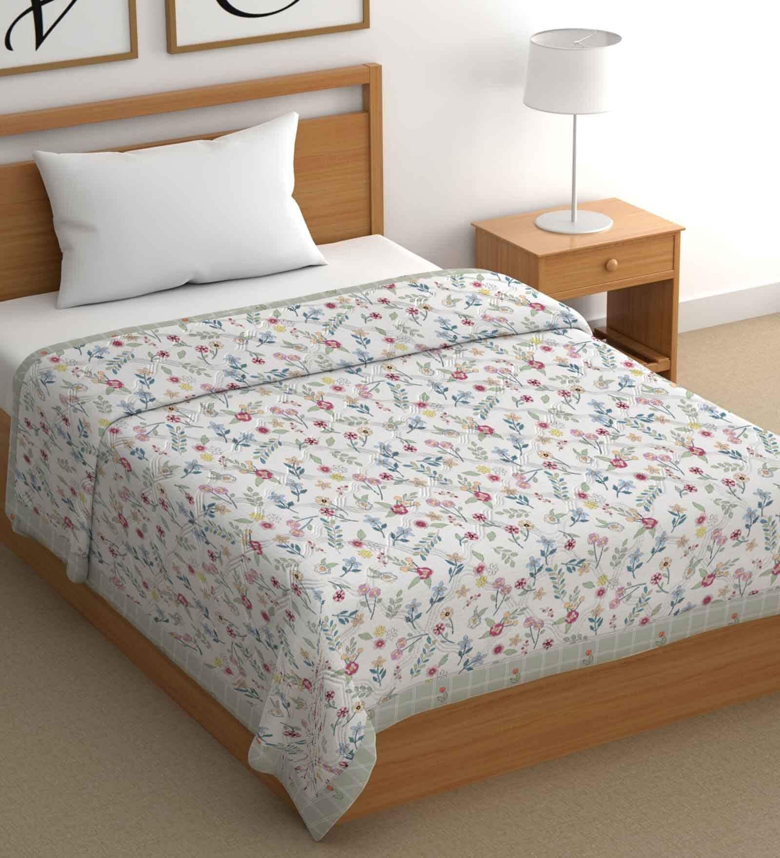 White Cotton Floral 500 GSM Single Bed Comforter