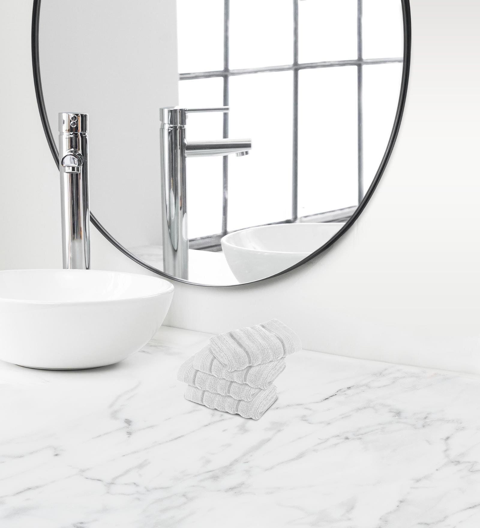 White Cotton Solid 550 GSM Face Towels