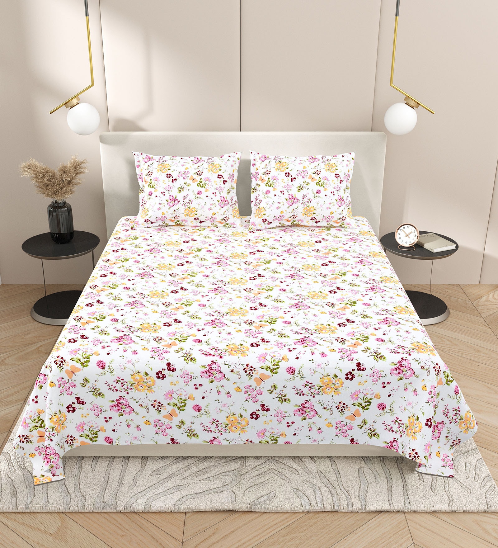 White Floral 220 Tc Cotton Super King Bedsheet With 2 Pillow Covers