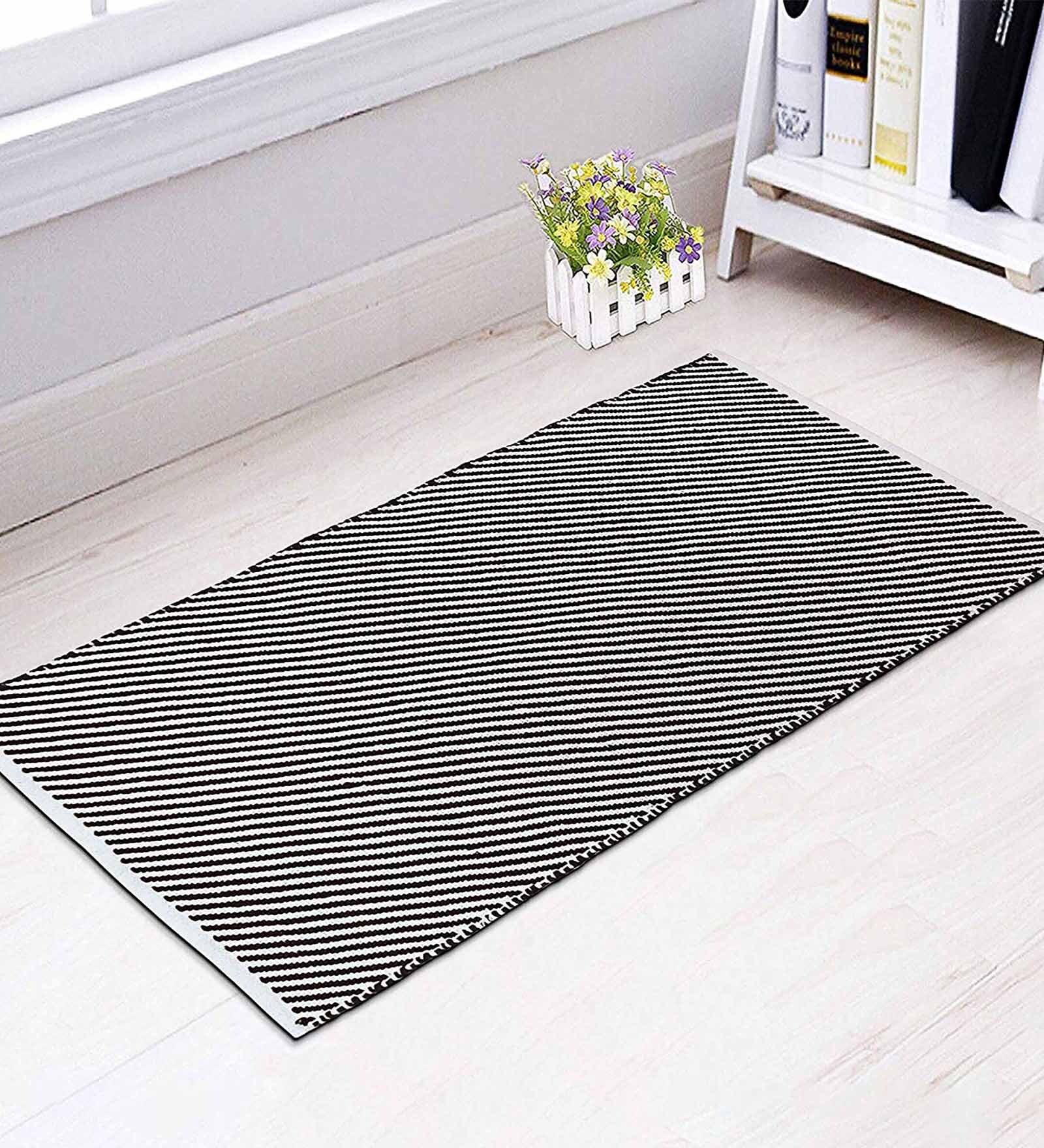 Abstract Pattern Cotton 4 X 2 Feet Flat Weave Bedside Runner