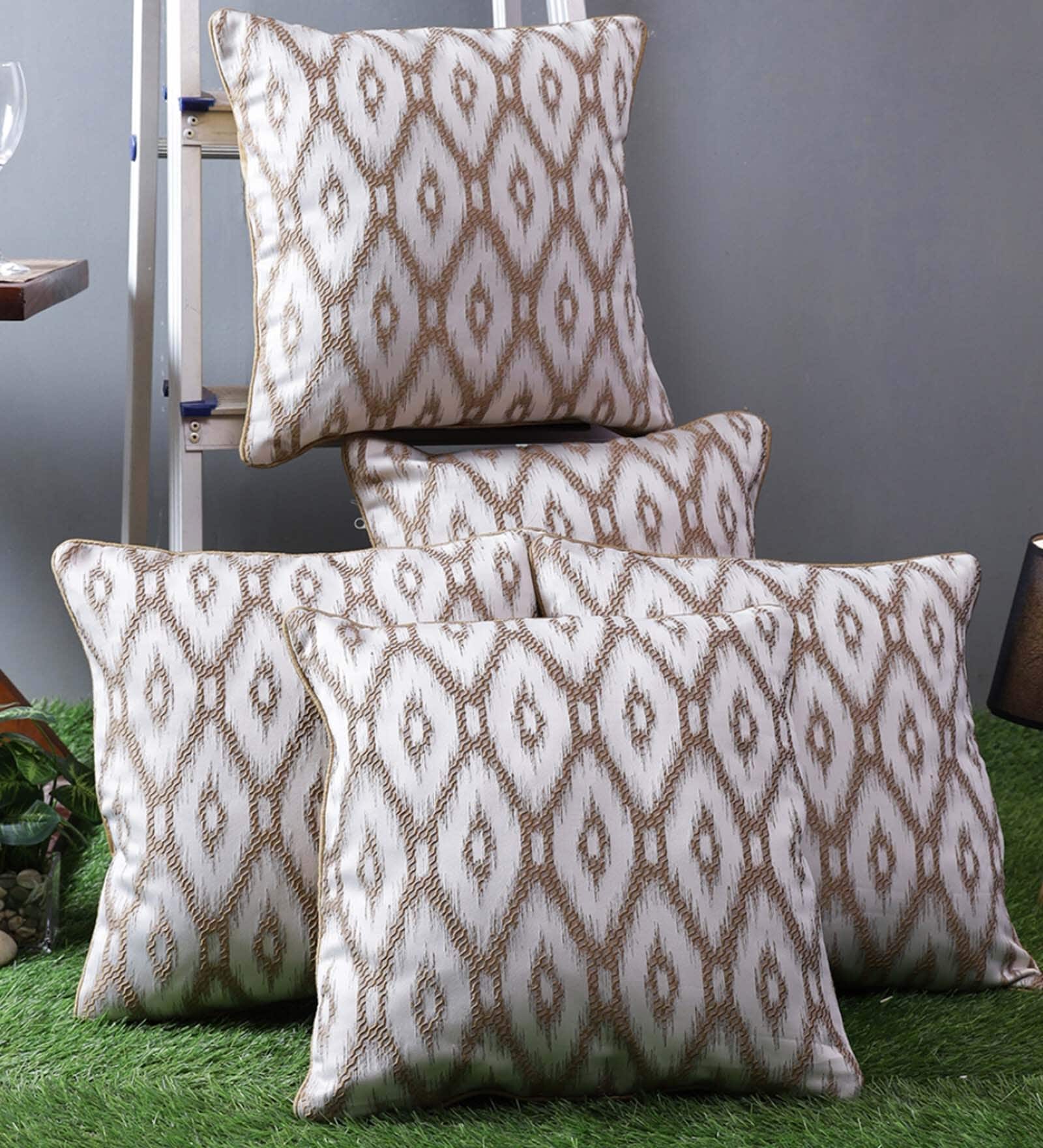White Polyester Geometric 16x16 inches Cushion Cover (5Pc)